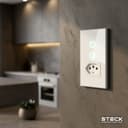 Interruptor Steck Ambiente Conectado 4X2" 2 Módulos + 1 Plug Touch Branco Wi-Fi 10