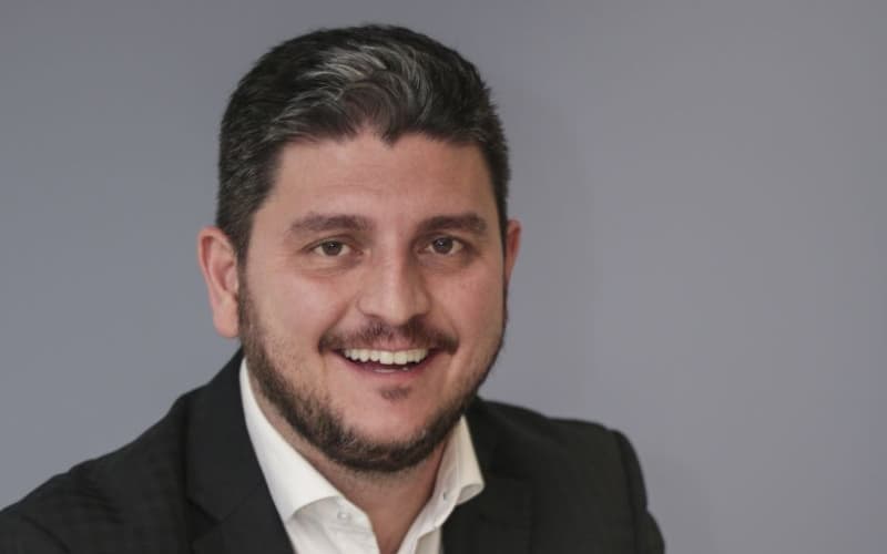 Klecios Souza é o novo CEO da STECK Indústria Elétrica