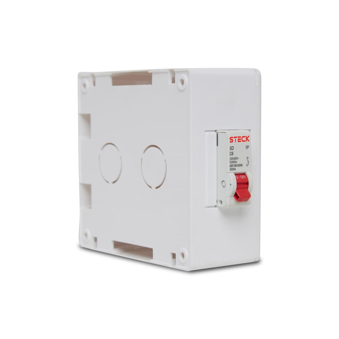 Caixa Sob Pratika Box C/Tom 2P+T 10A C/Disj 1P 06A Steck Spr1006M